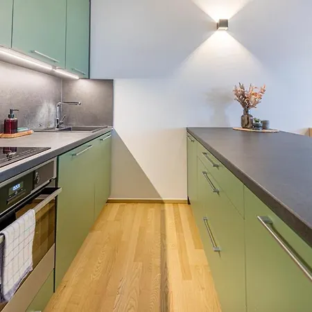 U Venuše S Velkou Terasou Apartamento